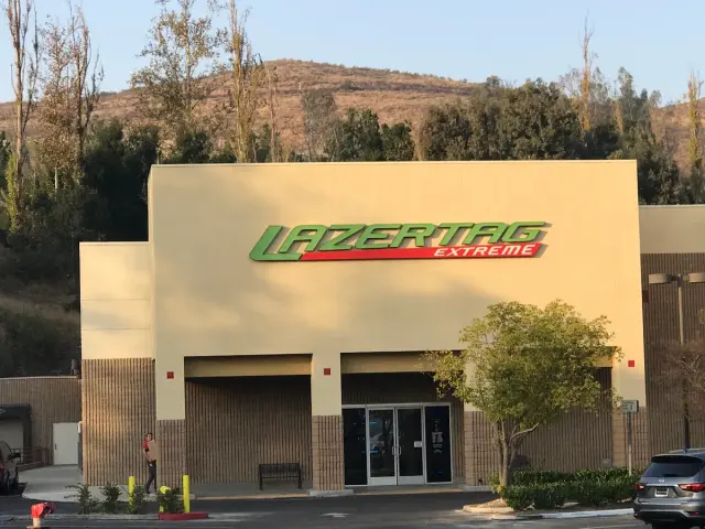 Lazertag Extreme VR stations