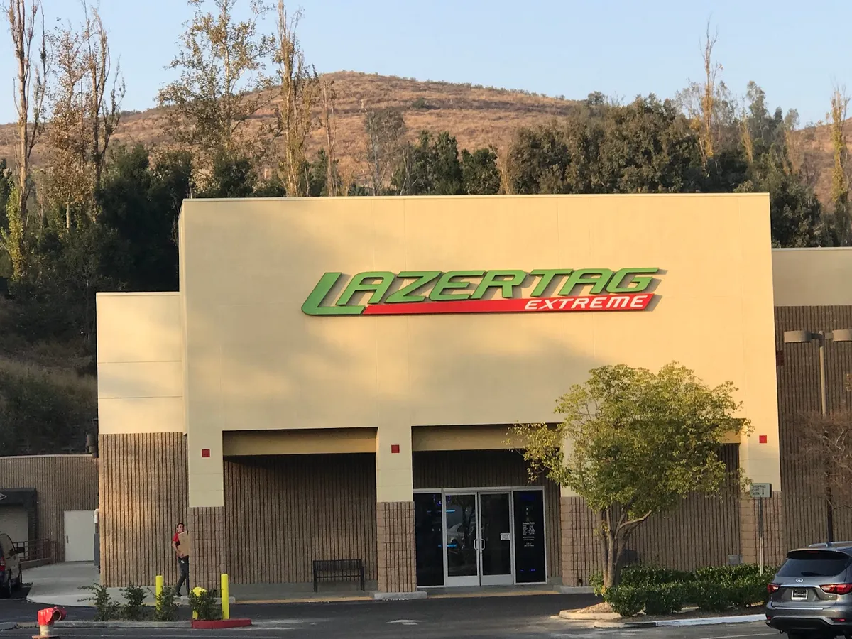 Lazertag Extreme group session