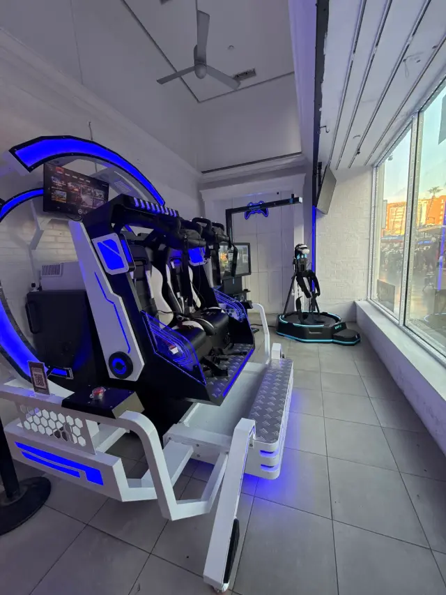 Player One VR World Glendale lobby