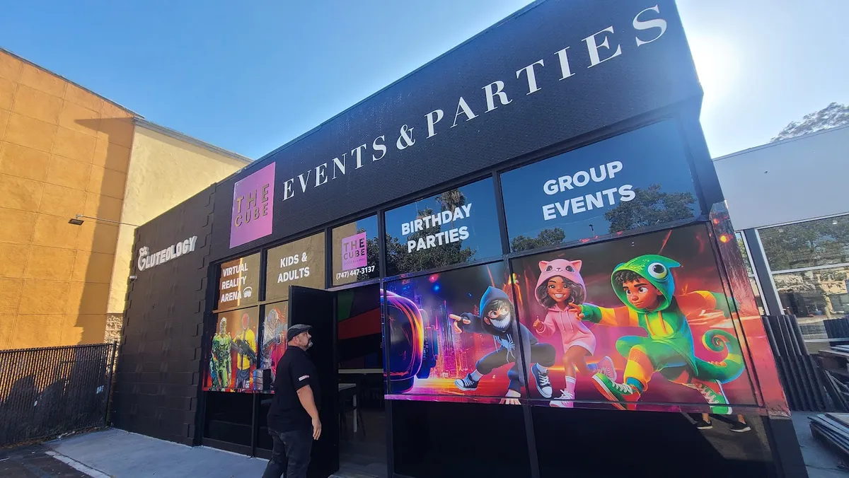 THE CUBE VR facility