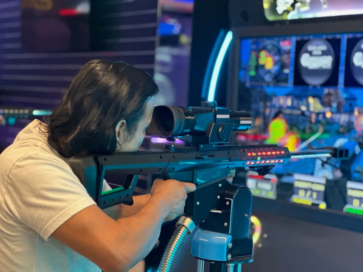 THE CUBE VR facility